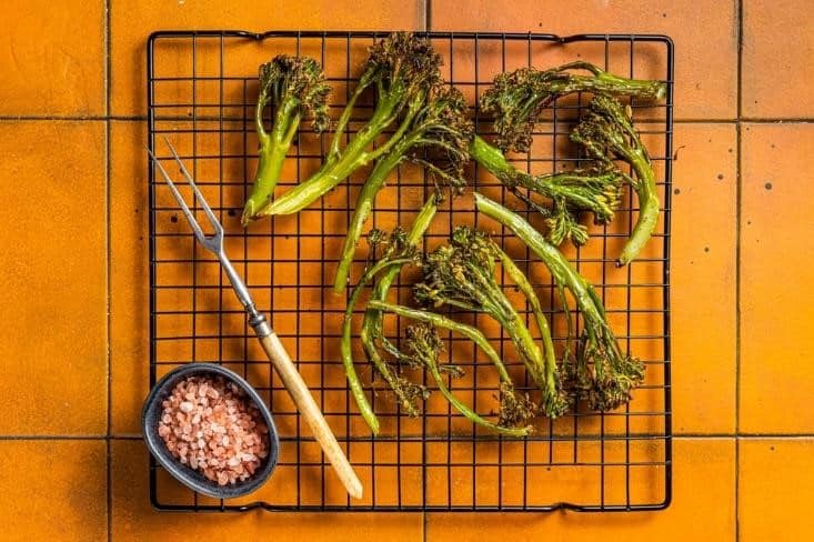Grilled broccolini sprouts
